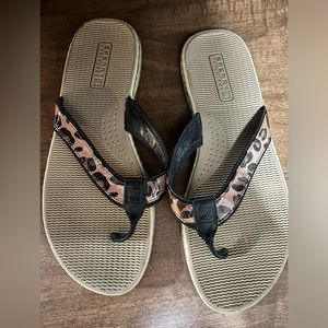 Sperry Flip flops